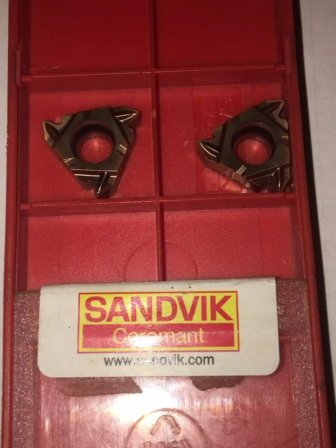 Режущий инструмент SANDVIK 266RG 16RD01C080M 1125 THREADING INSERT — фото лота 1