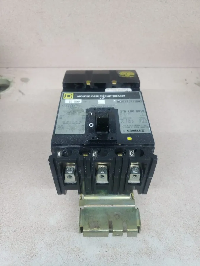 Автоматический выключатель Square D FA34020 I-Line Circuit Breaker 20A 3-Pole 48