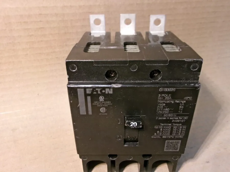 Автоматический выключатель CUTLER HAMMER GHB GHB3020 3 POLE 20 AMP 480V CIRCUIT