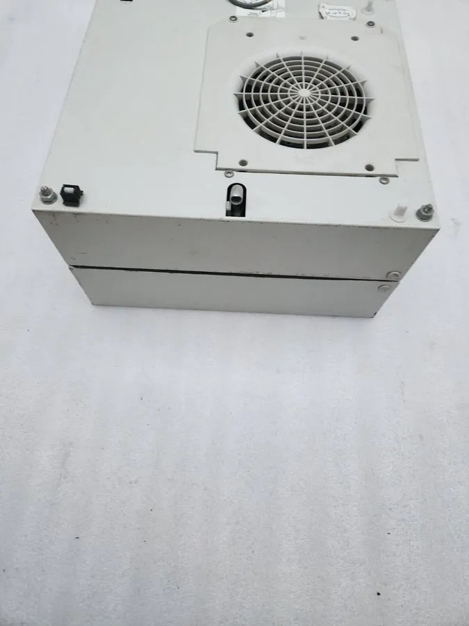 Монтажный шкаф RITTAL SK 3304540 TopTherm Enclosure Cooling Unit