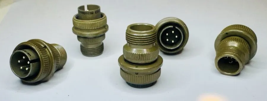 Разъём Amphenol MS-3106A-14S-5P Connector (L14) — фото лота 1