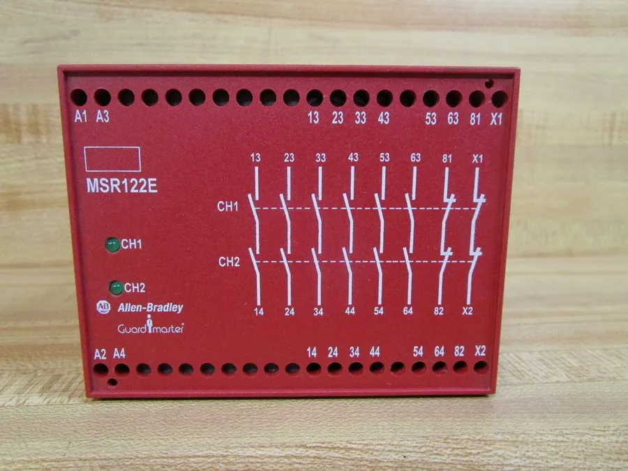 Реле безопасности ALLEN BRADLEY MSR122E GUARDMASTER SAFTY RELAY 440R-E21358 24VA