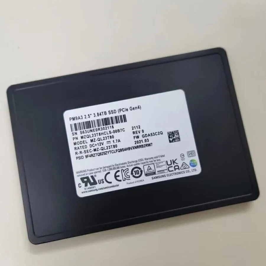 SSD-накопитель MZ-QL23T80 Samsung PM9A3 Series 3.84TB PCI-E NVMe U.2 2.5 SSD MZQ