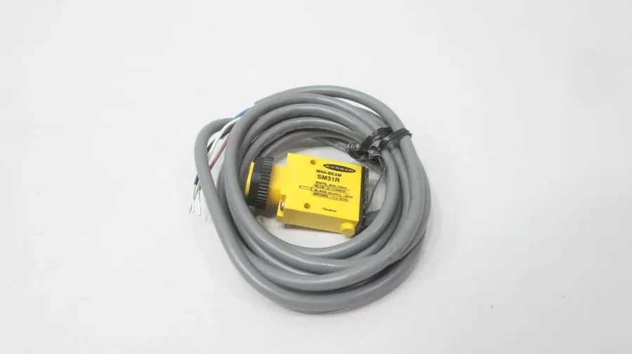 Фотоэлектрический датчик BANNER MINI-BEAM SM31R Photoelectric switch sensor 10-3