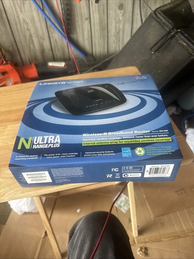 Маршрутизатор Linksys WRT610N 270 Mbps 4-Port Gigabit Wireless N Router