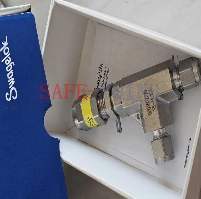 Клапан Swagelok SS-RL3S4 Low pressure valve shipping