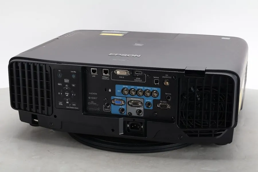 Проектор Epson L1405U Laser LCD Projector 8000 Lumen H739A 661 Projector 659 Las — фото лота 2