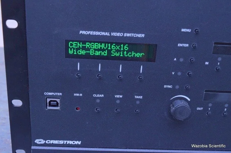 Видеооборудование CRESTRON Professional Video Switcher CEN-RGBHV16X16 "FOR PARTS — фото лота 1