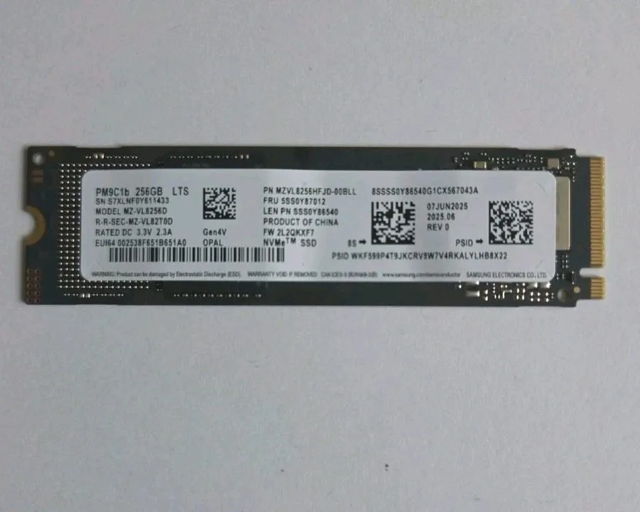 SSD-накопитель Samsung PM9C1b 256GB NVMe M.2 SSD PCIe Gen4 MZ-VL82560 Laptop SSD