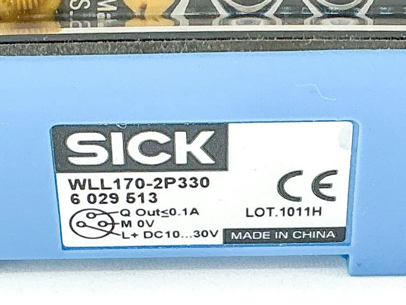 Фотоэлектрический датчик Sick WLL170-2P330 Photoelectric Sensor 10-30VDC 6029513