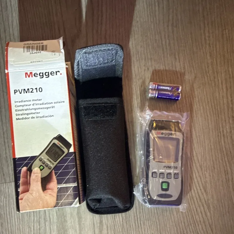 Тестер MEGGER PVM210 Irradiance Meter,1,999 W/sq m,No Compass 35JG55