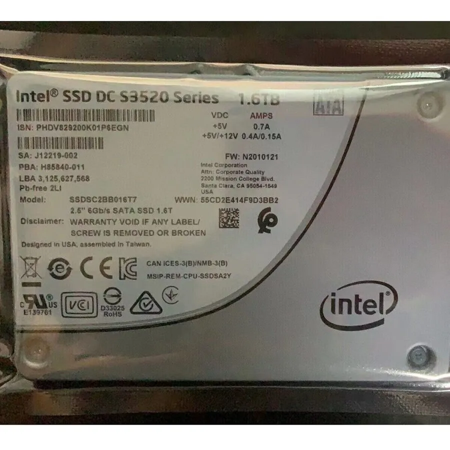 SSD-накопитель Intel DC S3520 1.6TB SSD 2.5" SATA III 6Gb/s Solid State Drive SS