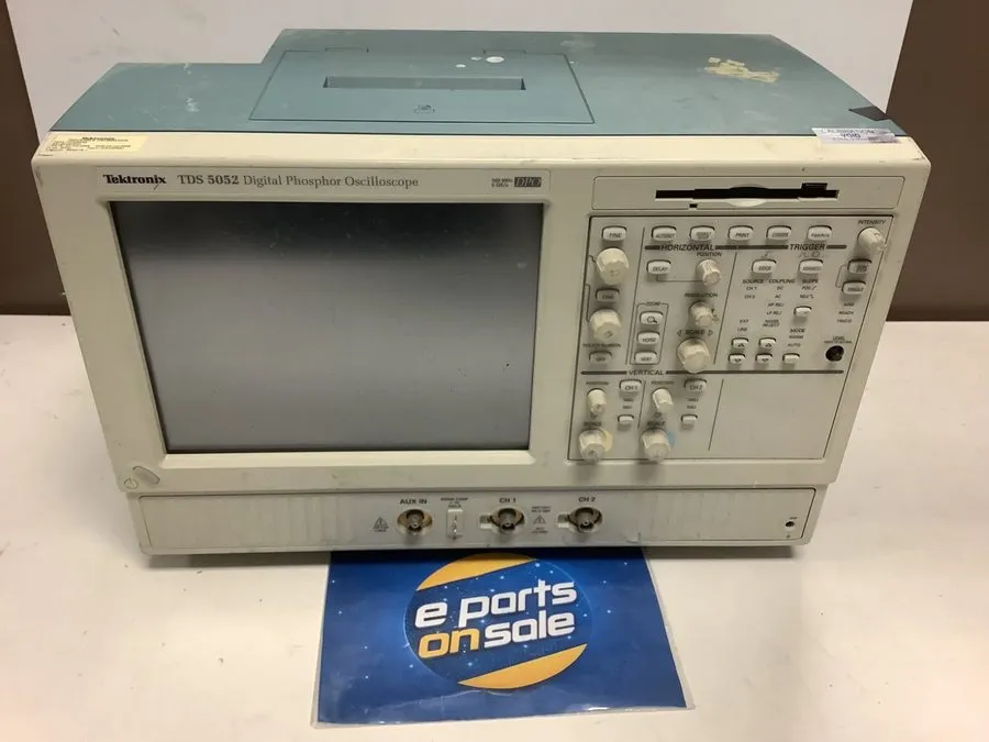 Осциллограф TEKTRONIX TDS5052 DIGITAL PHOSPHOR OSCILLOSCOPE — фото лота 1