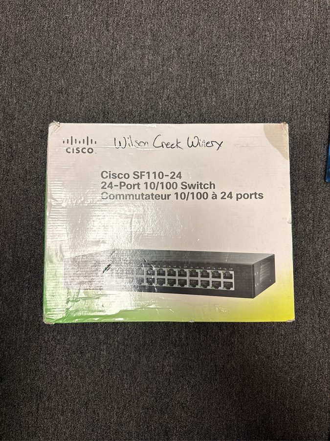 Коммутатор Cisco SF110-24 24-Port 10/100 Desktop Rack-Mountable Switch network h