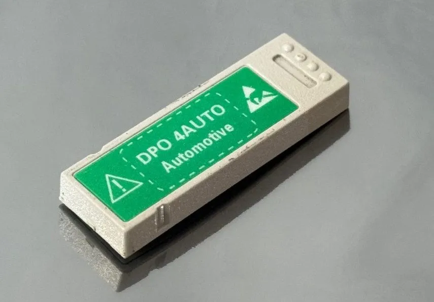 Тестер Tektronix DPO4AUTO Automotive Serial Triggering Analysis MDO4000 DPO4000 