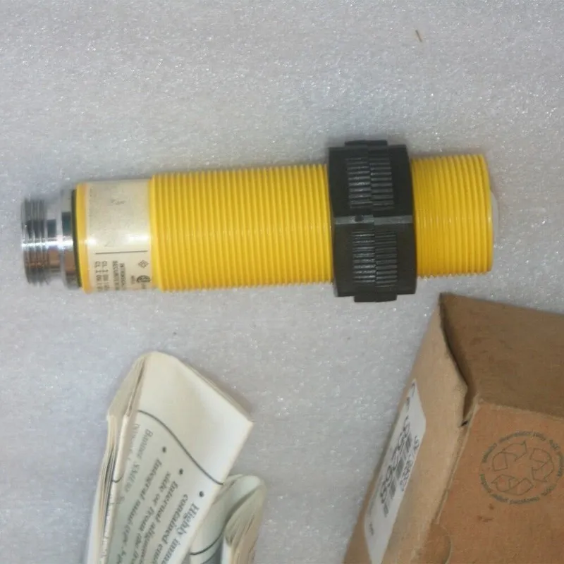 Фотоэлектрический датчик Banner SMI306EQ Photoelectric Sensor Emitter FNOB