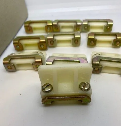 Клеммник ALLEN BRADLEY 1492-N23 HEAVY DUTY END ANCHORS, R0451 — фото лота 1