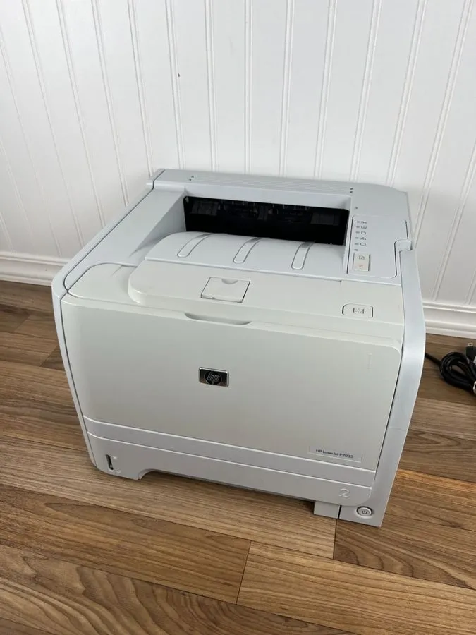 Лазерный принтер HP Laserjet P2035 Monochrome Workgroup Laser Printer 53k pg ct