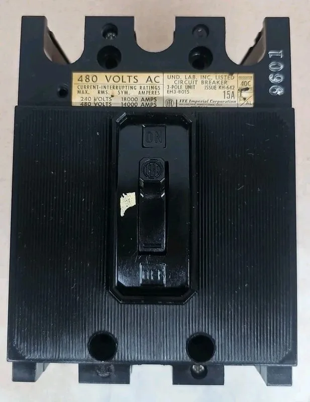 Автоматический выключатель EH3-B015 Siemens ITE Circuit Breaker 3 Pole 15 Amp 48