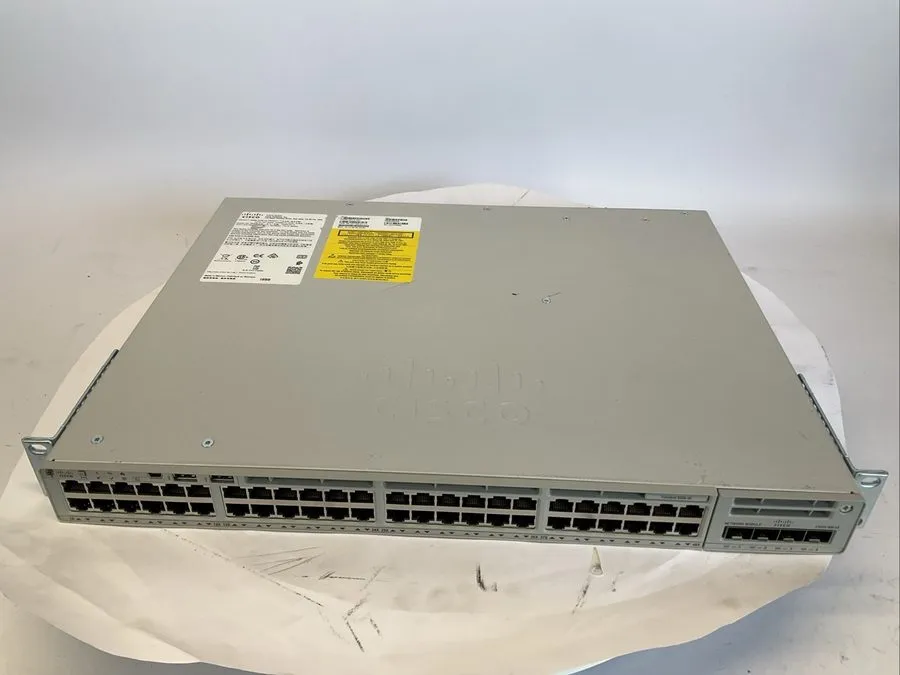 Коммутатор Cisco C9200-48T-A 48 Ports Data Network Advantage Switch
