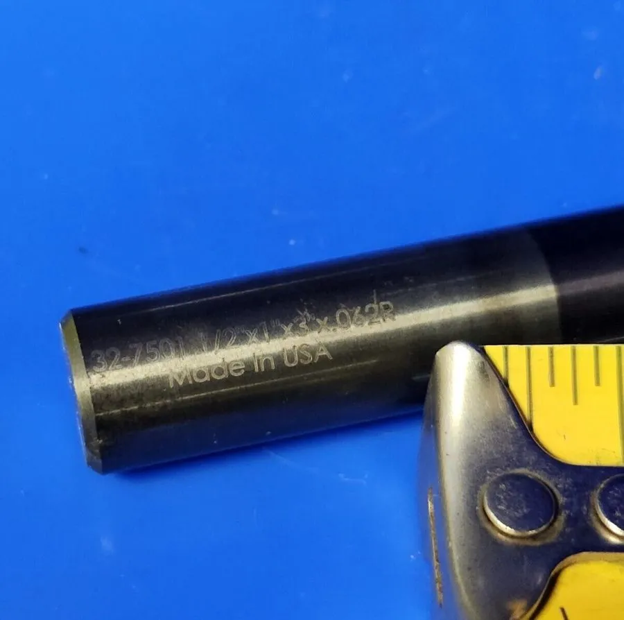 Режущий инструмент D&I 32-7501 Corner Radius End Mill 1/2" x 1" x 3" x .062" Rad — фото лота 1