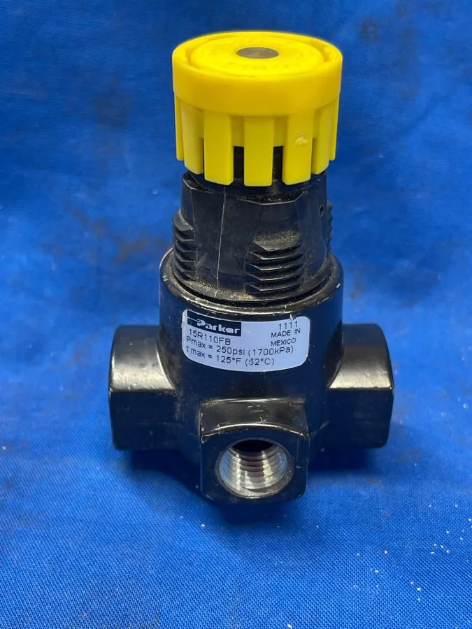Регулятор давления PARKER PNEUMATIC REGULATOR M/N: 15R110FB 1/4 IN. NPT PORTS 25