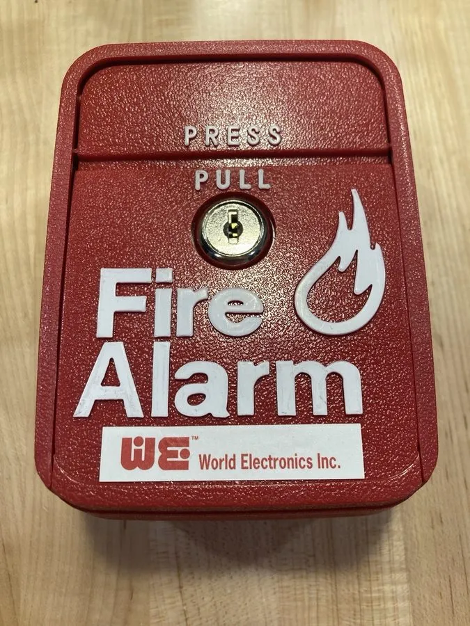 Оборудование пожарной сигнализации NOTIFIER LNG-1R Fire Alarm Pull Station Red — фото лота 1