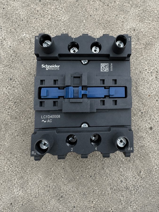 Контактор Schneider LC1D40008G6 TeSys Deca Contactor 60A 4-Pole 120VAC Coil