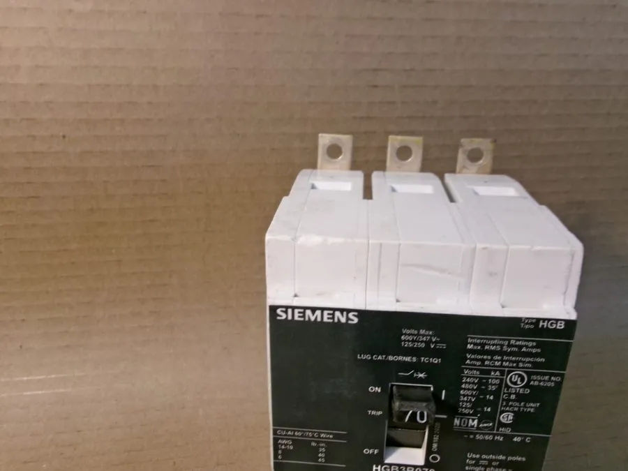 Автоматический выключатель SIEMENS HGB3B070 CIRCUIT BREAKER, 3P/ 70A /480V GOOD 