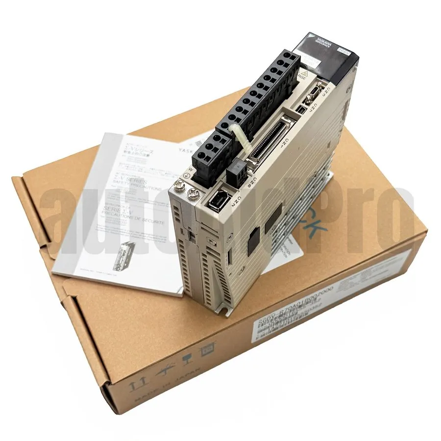 Сервопривод YASKAWA SGDV-R70A01B002000 Servo Drive