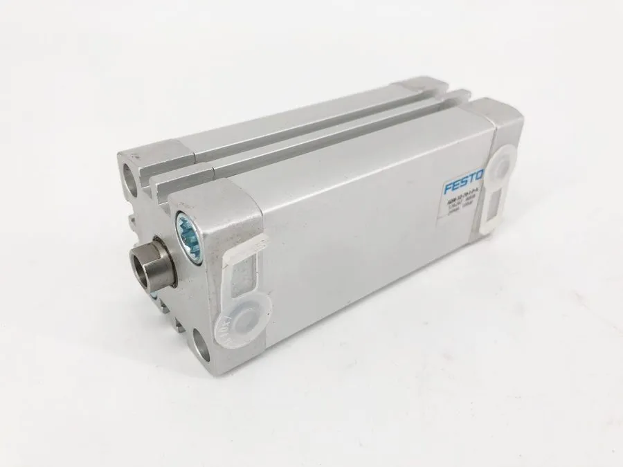 Пневмоцилиндр FESTO Air cylinder ADN-32-70-I-P-A