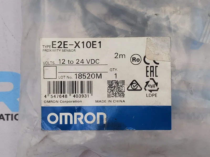 Датчик приближения Omron E2E-X10E1 23X0 12-24VDC Proximity Sensor