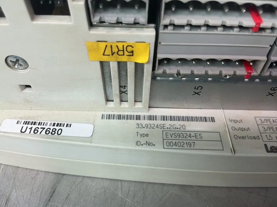 Сервопривод Lenze Servo Drive EVS9324-ES
