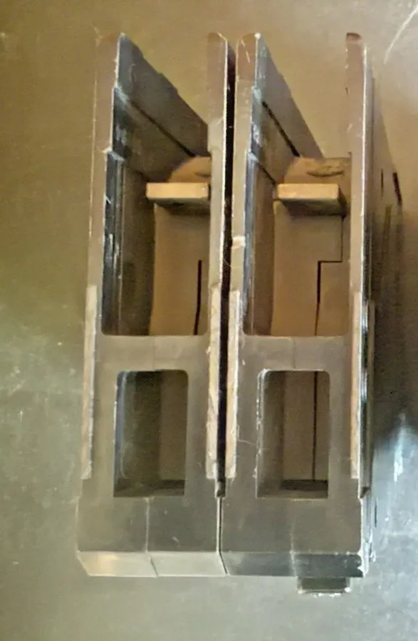 Автоматический выключатель Siemens ED42B050 50 Amp 2 Pole 480VAC Type ED4 Sentro — фото лота 2