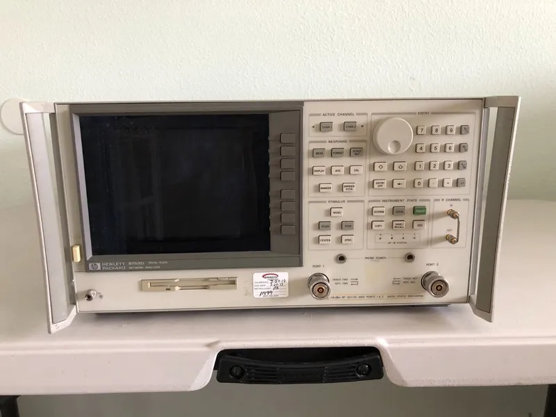 Анализатор цепей AGILENT (HP) 8753D 300 kHz to 3 GHz NETWORK ANALYZER (REF.: 024