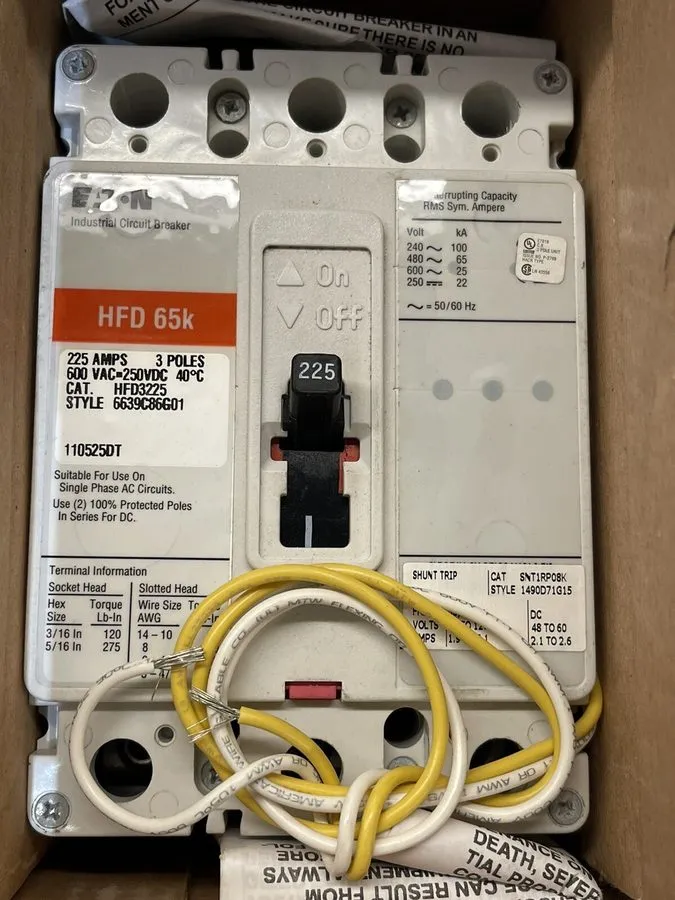 Автоматический выключатель EATON HFD3225 225A 3-POLE CIRCUIT BREAKER, 65KA@480V 