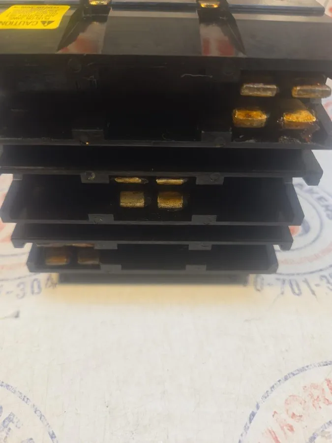 Автоматический выключатель Square D I-Line KC34225 3 Pole 225 Amp 480V Circuit B