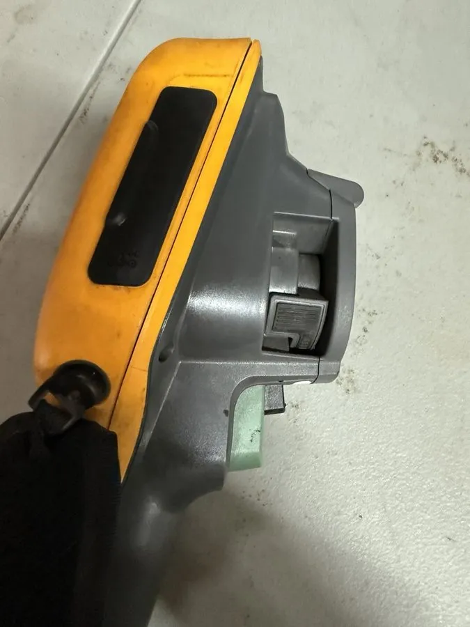 Оптико-электронная система Fluke Ti110 Thermal Imagining Camera — фото лота 3