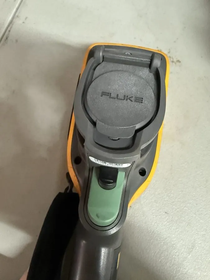 Оптико-электронная система Fluke Ti110 Thermal Imagining Camera — фото лота 4