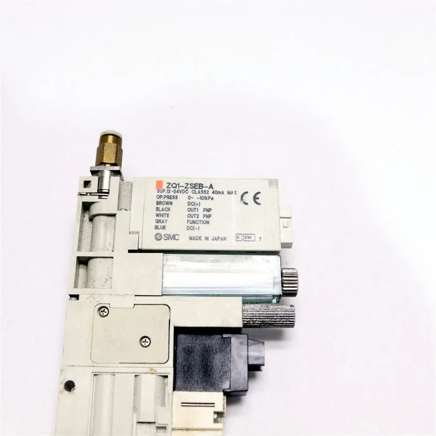 Вакуумный эжектор SMC ZQ1101U-K15L0-EB VACUUM EJECTOR WITH ZQ1-ZSEB-A