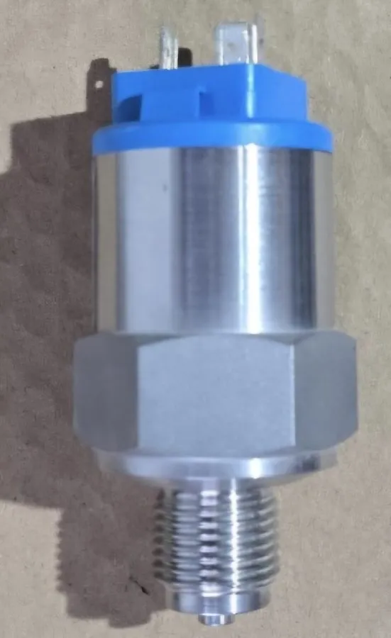 Датчик Endress+Hauser Cerabar T PMC131-A11F1A1S MWP 26.7 Bar