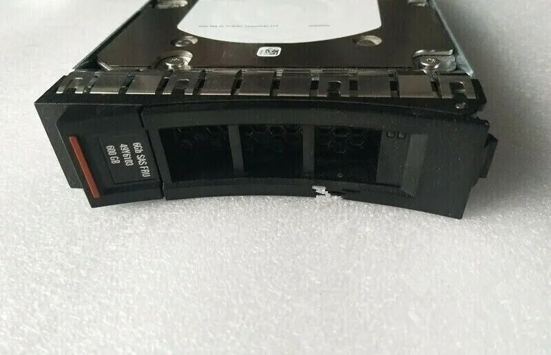 Жёсткий диск IBM 600GB 49Y6104 49Y6103 49Y6102 15K 6Gbps SAS 3.5" M4 HDD Hard Dr