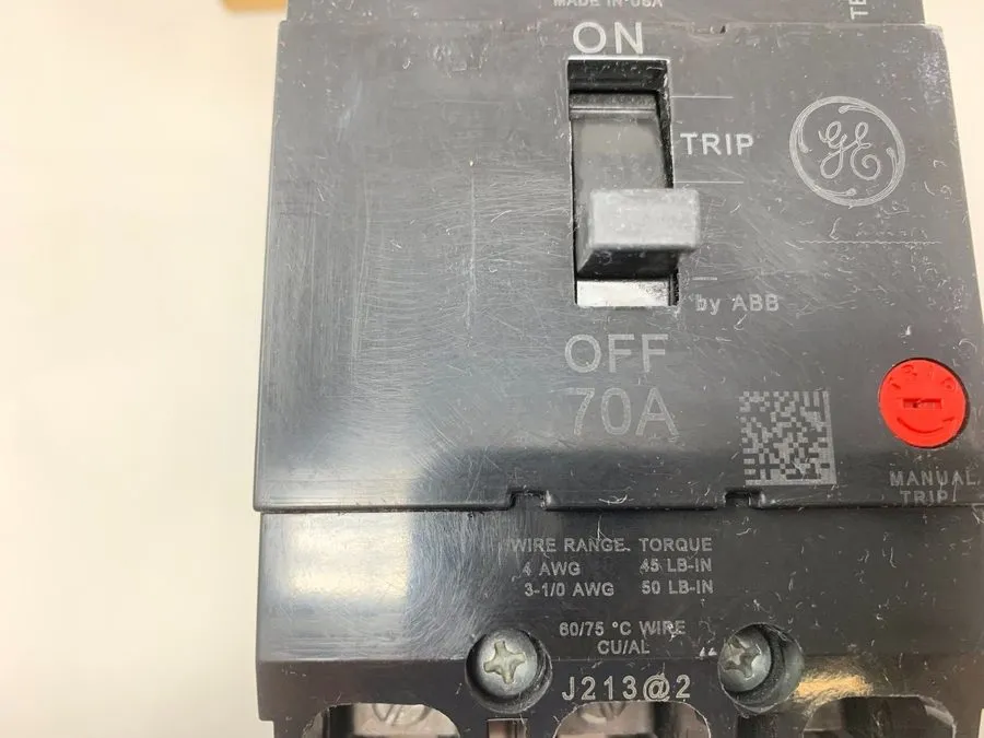 Автоматический выключатель ABB / General Electric GE TEY370 3p 70a 480v Circuit 