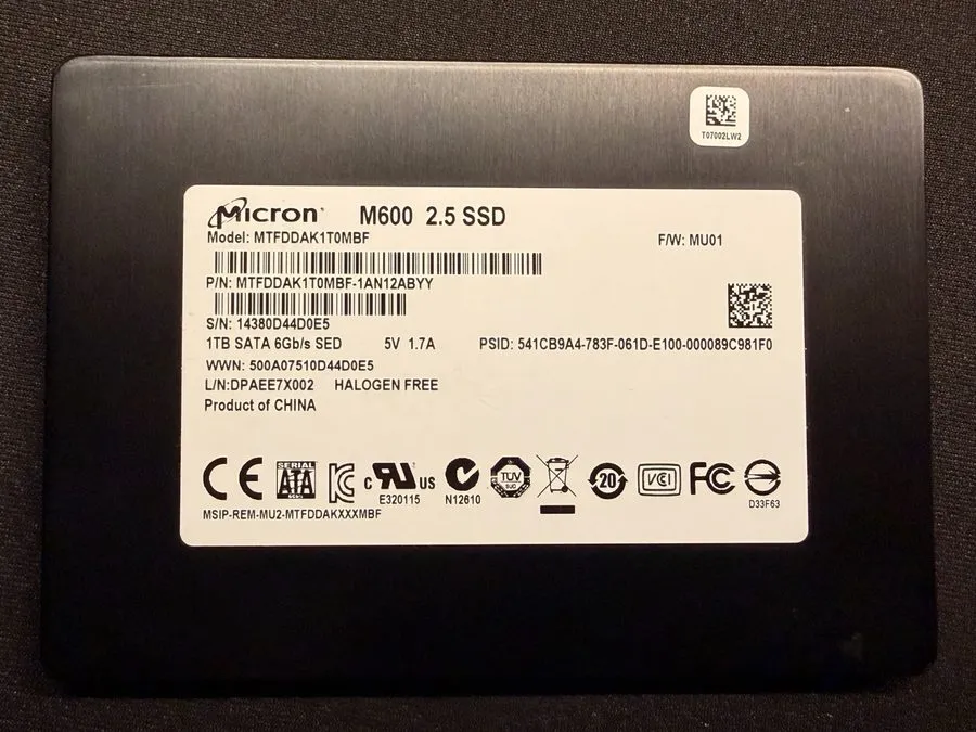 SSD-накопитель Micron M600 1TB MTFDDAK1T0MBF-1AN12ABYY 2.5” SSD SATA III Wiped