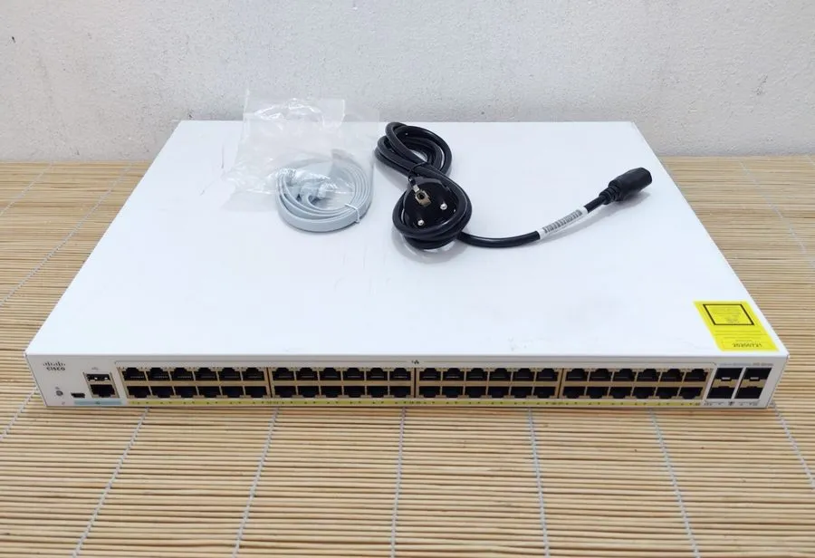 Коммутатор Cisco CBS 250 CBS250-48P-4G 48 Ports PoE Gigabit Ethernet Switch