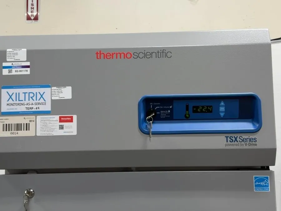 IIoT-устройство Thermo TSX2320FA Commercial Refrigerator/Freezer 115V R-290 — фото лота 2