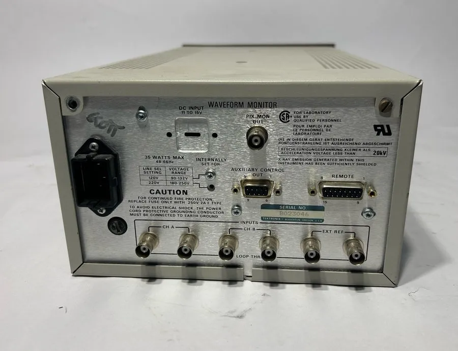 Тестер TEKTRONIX 1730 Waveform Monitor and 1720 Vectorscope