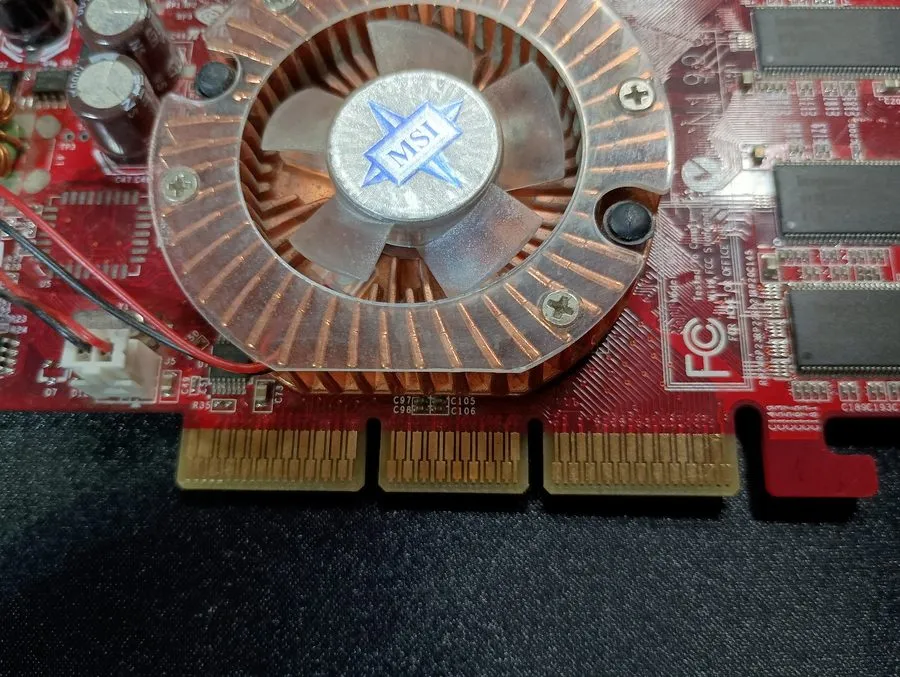 GPU-ускоритель AGP Video Graphics Card MSI Nvidia FX5600 128 180-10141-0000-A03 — фото лота 1