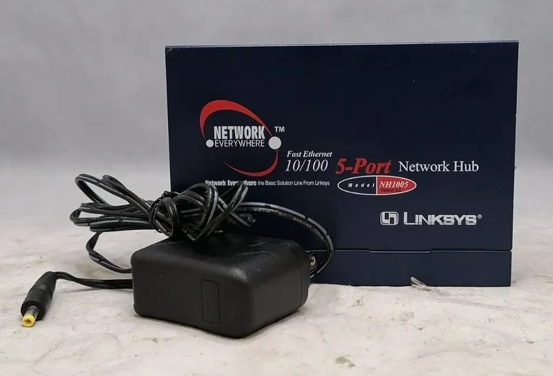Коммутатор Linksys Network Everywhere NH1005 V2 Fast Ethernet 5 Port Hub — фото лота 1