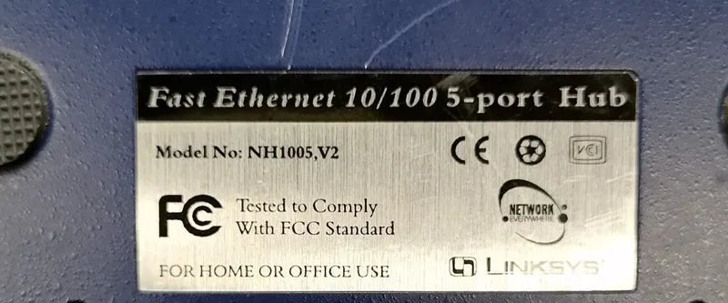 Коммутатор Linksys Network Everywhere NH1005 V2 Fast Ethernet 5 Port Hub — фото лота 3
